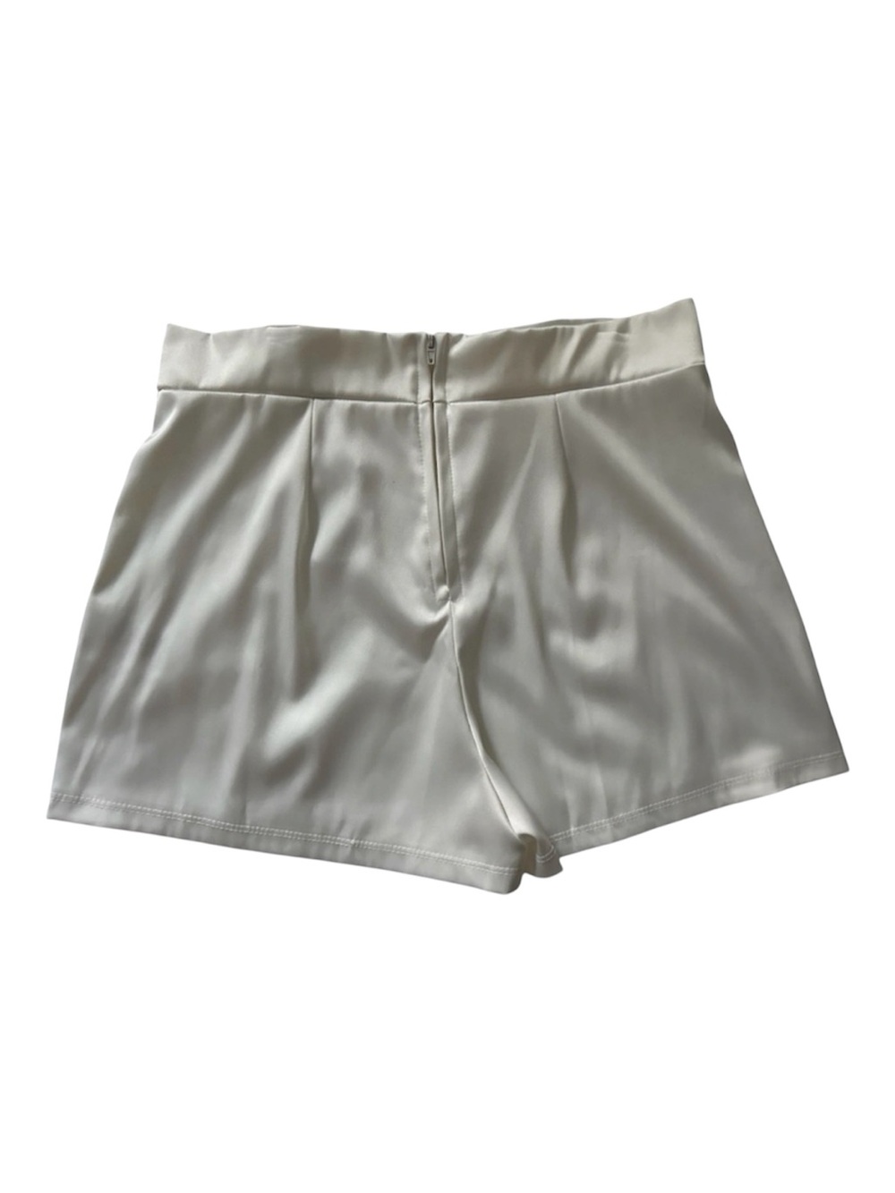 Women’s Satin Ivory Dress Shorts Size: L (8-10)